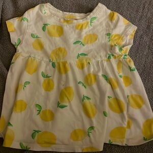 Gap girls top size 5 years